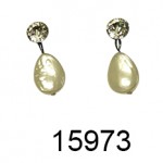 15973