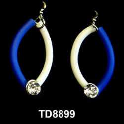 TD8899