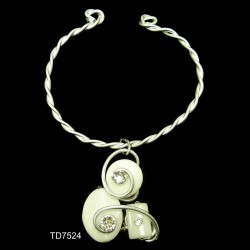 TD7524